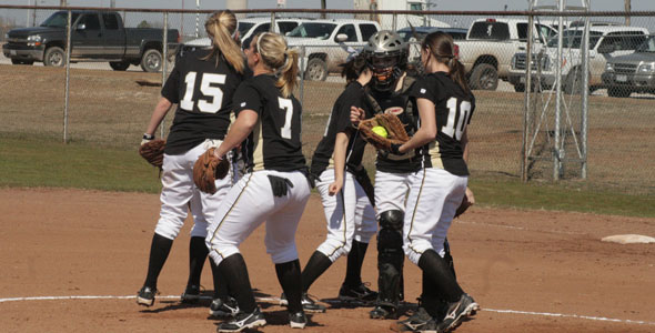 Softball in regional quarterfinals