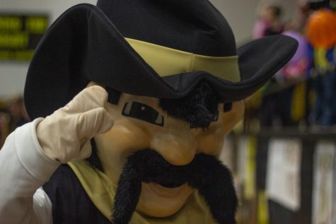 Q/A with Rider’s Mascot Rubert the Raider
