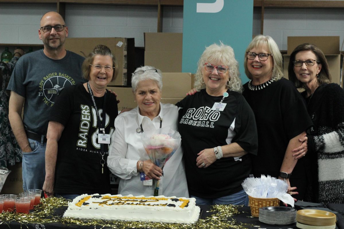 Todd Chamberlain, Sonja Gandy, Phyllis Wright, Lesa Fletcher, Vicki Spaulding and Jan Albin at their retirement ceremony. 